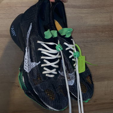 Nike Air Zoom Tempo Next% Flyknit Off-White