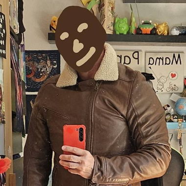 Superbe blouson motard cuir agneau  col fourrure