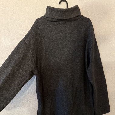 Ensemble gris foncé