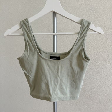 Kurzes Top