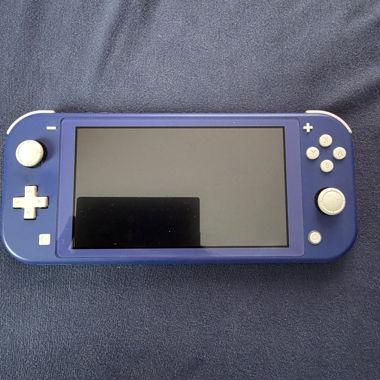 Nintendo Switch Lite in Blau (gebläut)