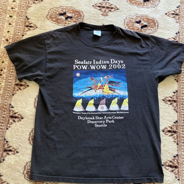 T-shirt grafica vintage