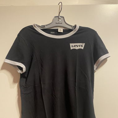 levis shirt