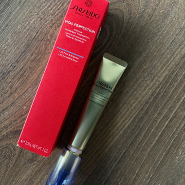 Siero Shiseido Vital Perfection