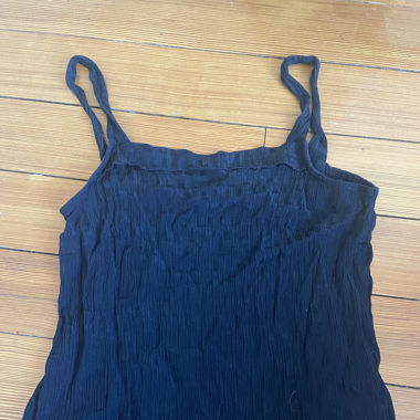 schwarzes tank top