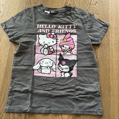 Hello Kitty T-shirt 