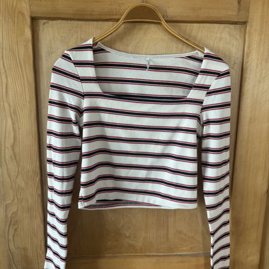 ONLY gestreiftes Crop Langarmshirt