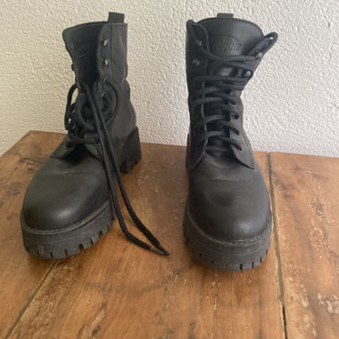 Vintage Buffalo Boots