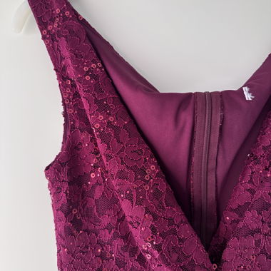 Elegantes Kleid mit Pailetten