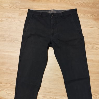 Levis Chino Tapper