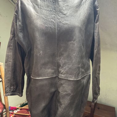 Maglione oversize in pelle