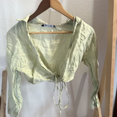 Blouse courte en lin vert clair, taille S