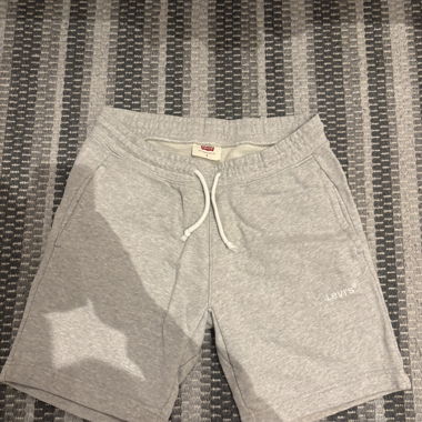 Levi's Sweatshorts grau