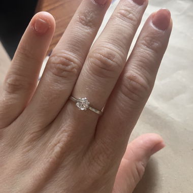 Solitaire ring in silver 805 with stone