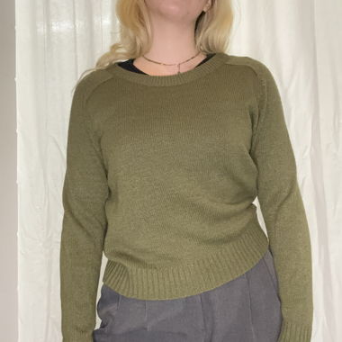 Khaki green knitted sweater