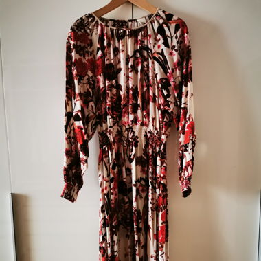 Maxi floral dress