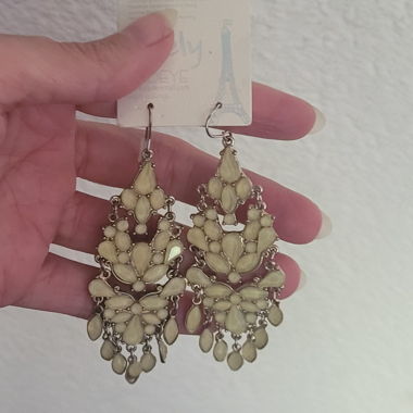 Accessorize Chandelier Earrings beige, yellow