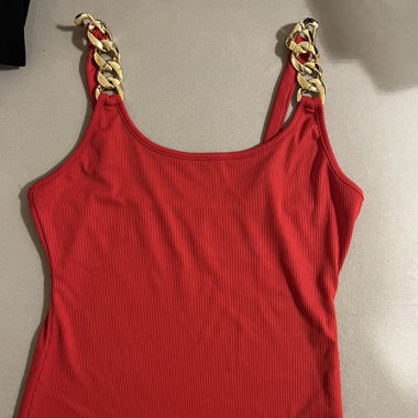 Top rouge 