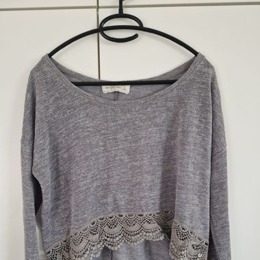 leichter Pulli