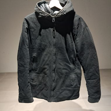 Giacca con cappuccio Zara