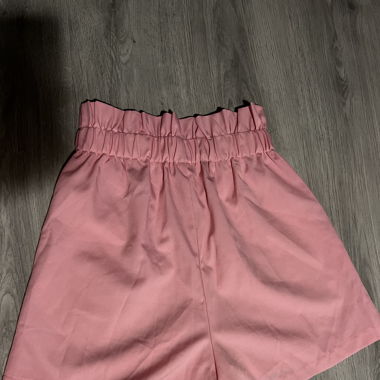 Kurze sommerstoffhose 