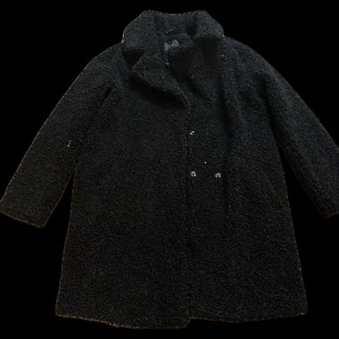 Manteau en teddy polaire noir avec boutons❄️
