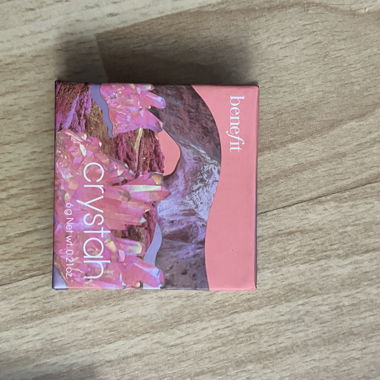 Benefit Cosmetics Crystal