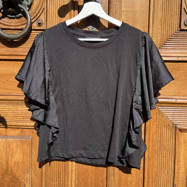 Elegant tshirt