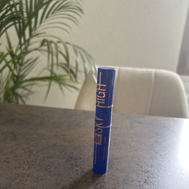 Mascara bleu 