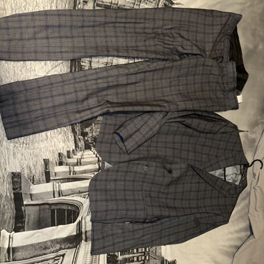 Vestito elegante da uomo