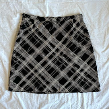 “Confused” diagonal design brown mesh skirt