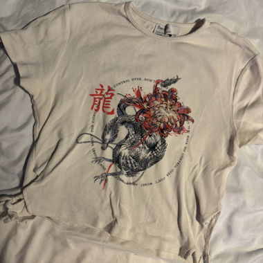 T-shirt court dragon