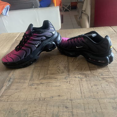 Violet TN black shoes size 43 new 