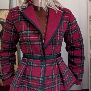 Wolljacke rot kariert Gr. S