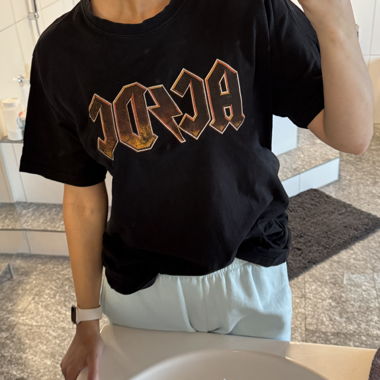 T-shirt nero ACDC