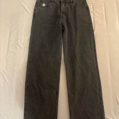 Schwarze Straight-Leg Jeans
