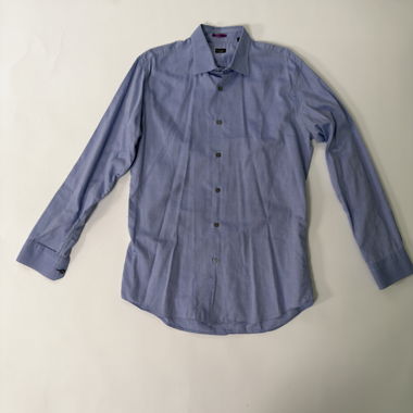 Camicia azzurra a maniche lunghe