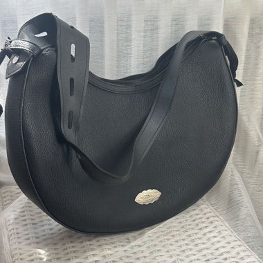 Borsa a tracolla nera a mezzaluna
