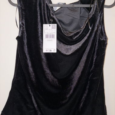 Top Zara in velluto nero