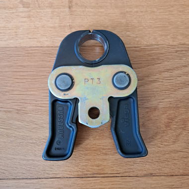 Pressbacke - Nussbaum Viega 32mm