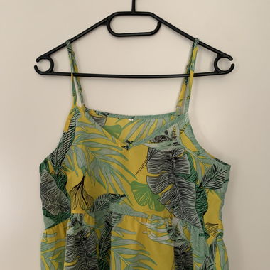 Farbiges Top