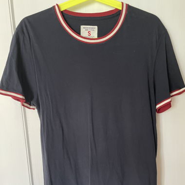 Abercrombie and Fitch Tee (neu)