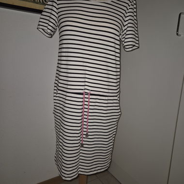 Abito a righe con coulisse
