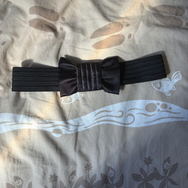 Elastic Belt Knot
