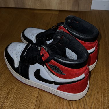 Air Jordan 1 