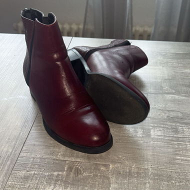 Leather boots
