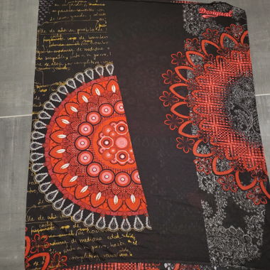 Echarpe desigual