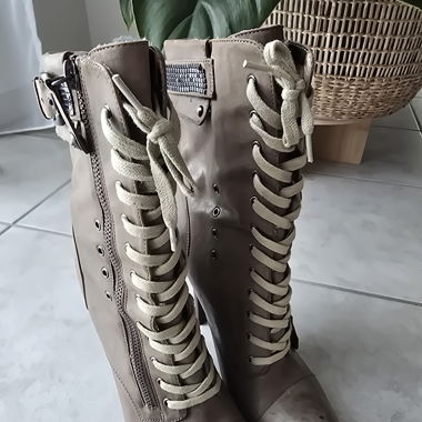 Schuhe 