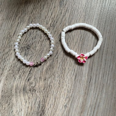 Beaded bracelet set