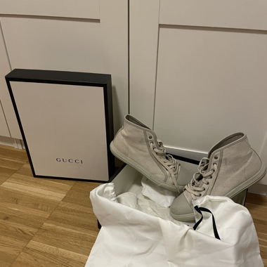 Gucci